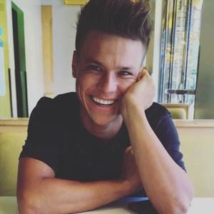 Meet your Posher, Cody